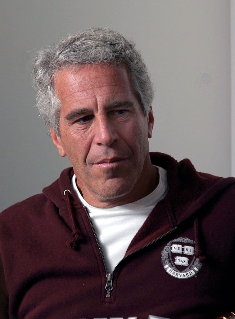 FBI really said “Let’s play hide & seek” with Epstein’s prison vid 🤯💀 3 mins missing? No cap, cringe! 👀🔥