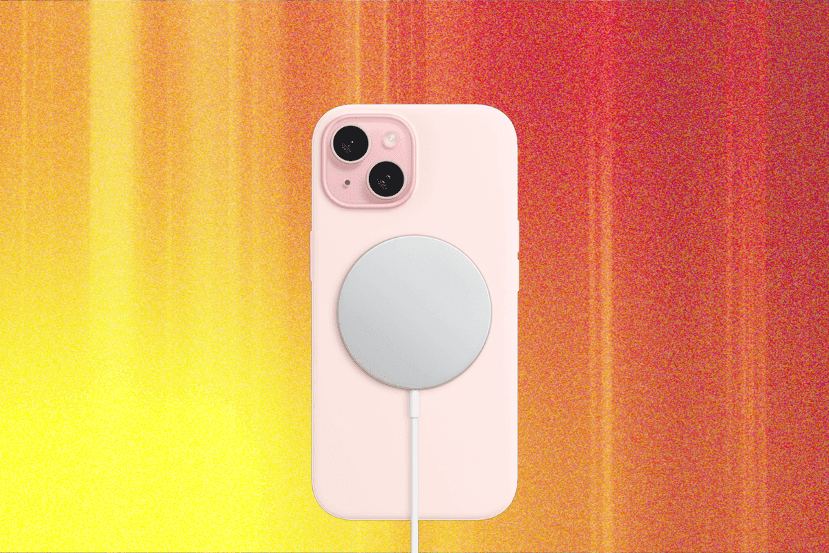 "Qi2 Wireless Charging: The Future is Here 🔋✨ Get ready to charge without the human touch! #FYP"