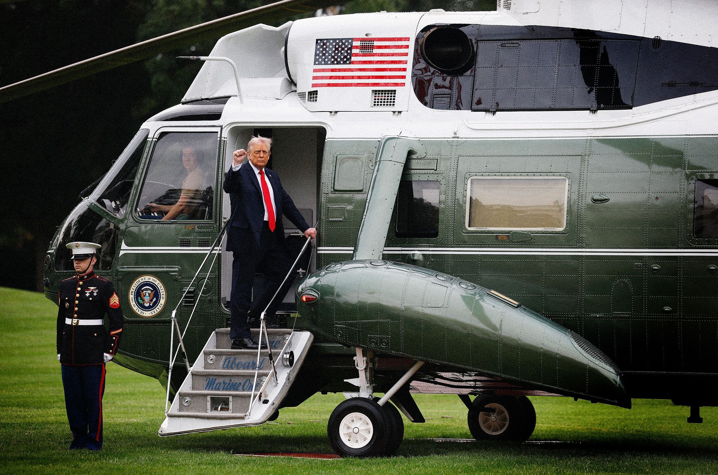 "US Tech Giants flexin’ 💸💀 to drop BILLIONS in the UK AI game. Who's winning this cringe fest? 🤖🔥"