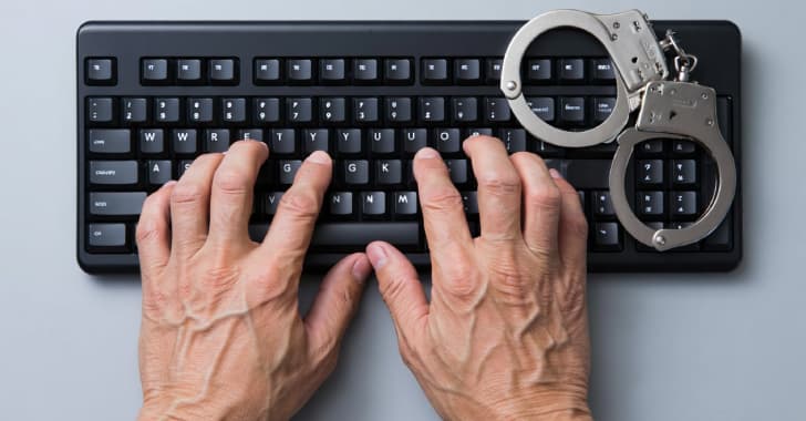 "Four Internet Bandits Caught Stealing ยฃ440M from UKโs Fave Shops ๐ฑ๐ฐ๐ #CyberCriminals #FBIOpenUp"