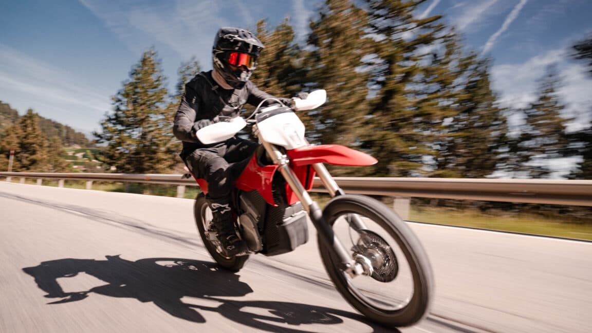 "When your EV is faster than your life decisions but still runs like a Windows 95 PC ๐โก๏ธ #StarkVargEX"