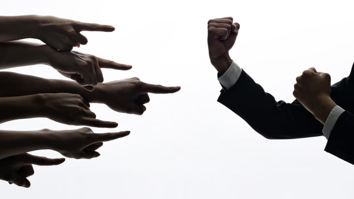 Oklahoma's governor just dropped the wildest "board meeting" tape ππ½οΈ. Y'all fr fr watching this? ππ₯