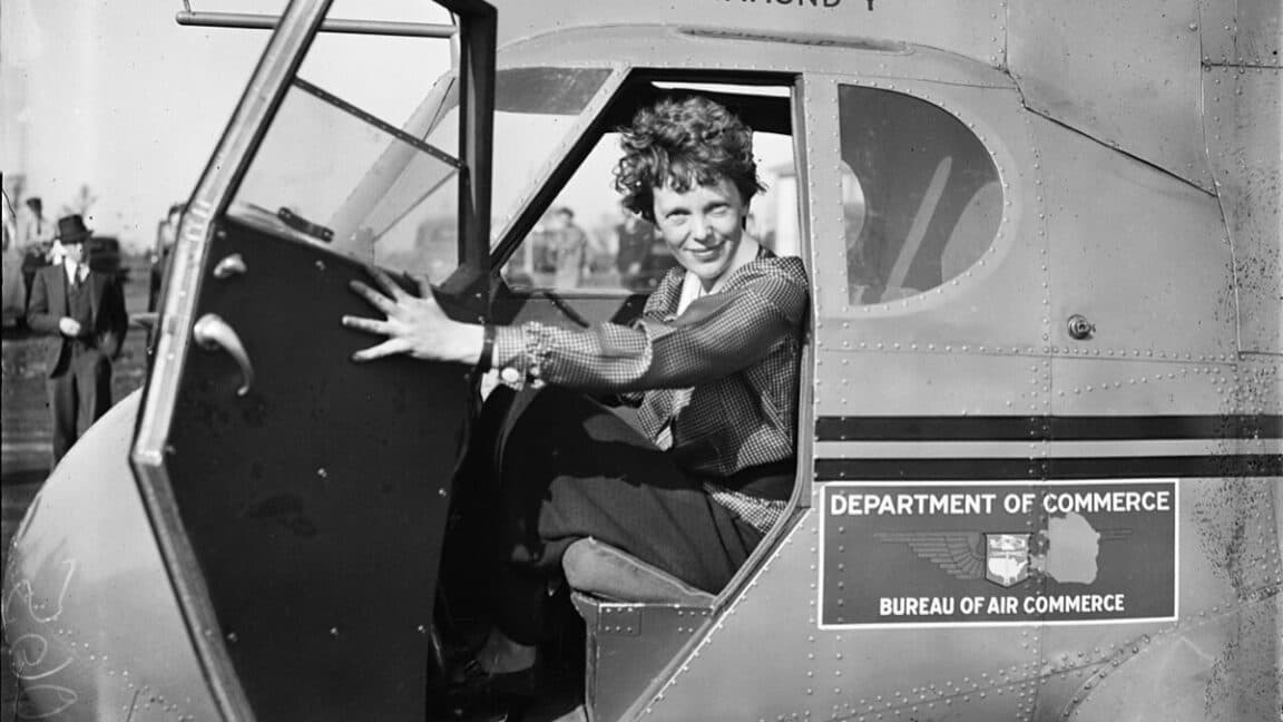 "Amelia Earhart's bio: So unconventional, even Tinder swipes left! ๐๐ #CoupleGoals or #Cringe? ๐"