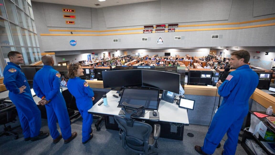 NASA's like, "We out here moonwalking in Feb!" ππ #ArtemisII #SpaceVibes πβ¨