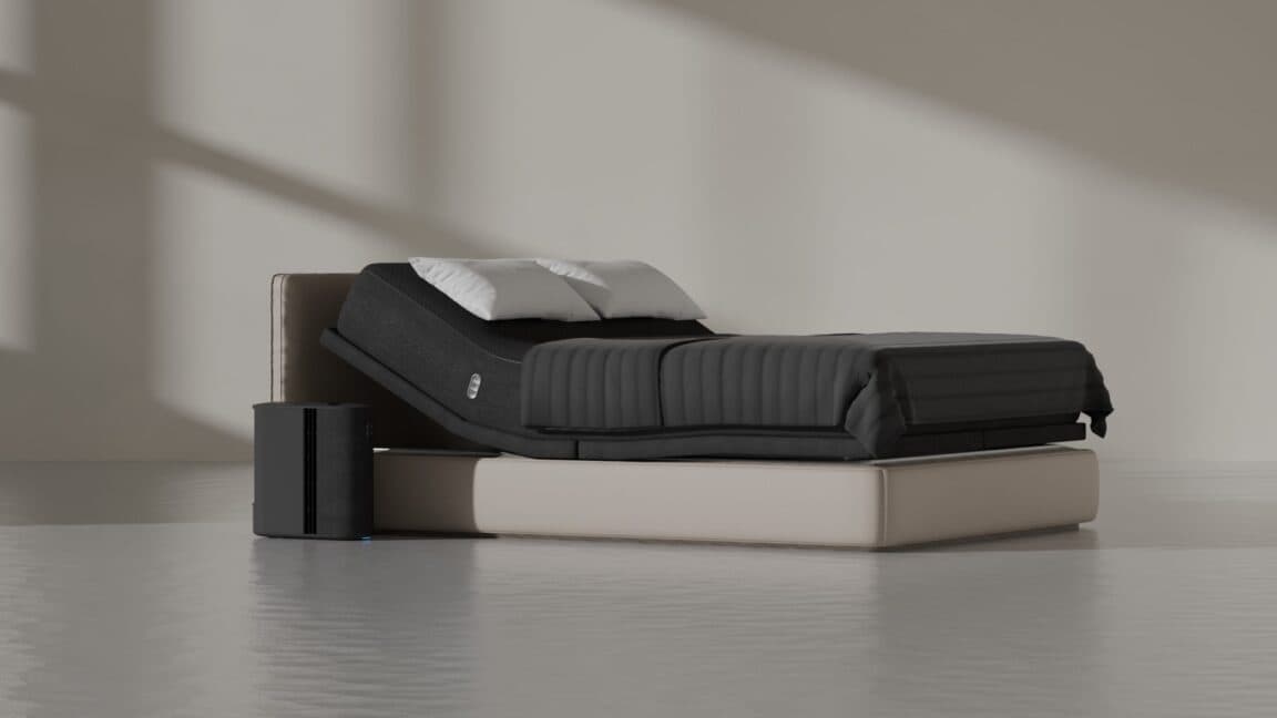 ๐จ When AWS goes down & ur $2,449 bed turns into a meme๐๐๏ธ #SleepFail #TechLies ๐ฉ๐ธ