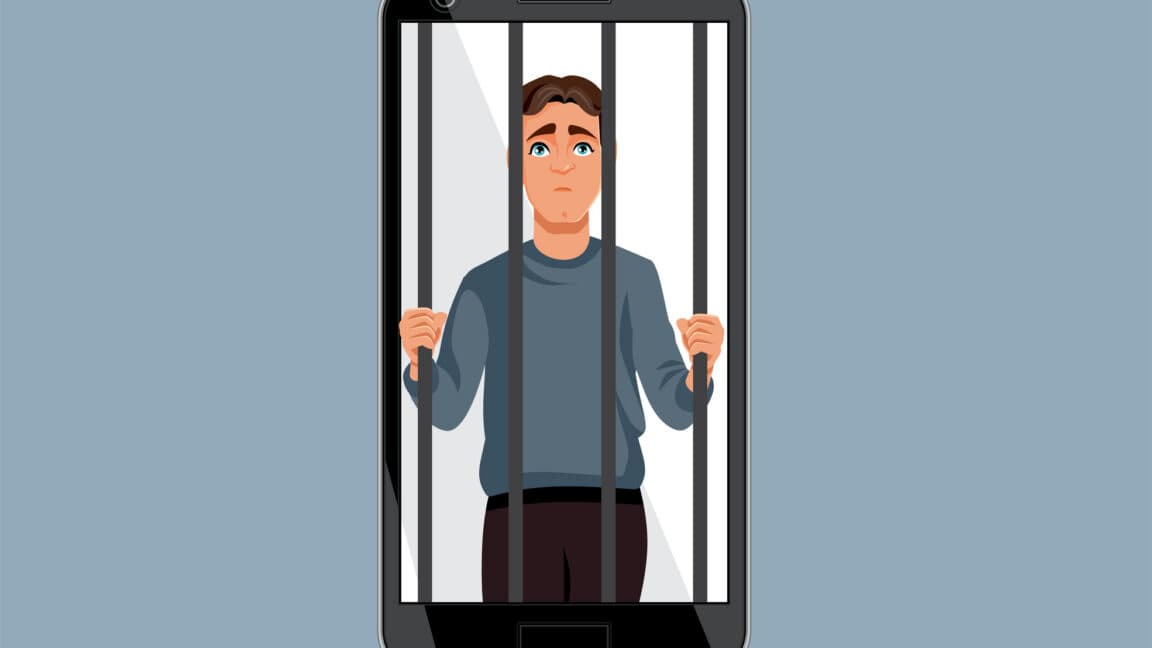 "Bro just got out after a month for reposting a Trump meme ๐๐ฅ What a timeline, fr fr! #MemesOverCrimes"