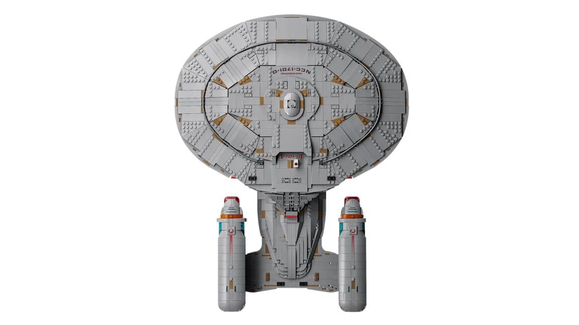 "LEGO said, 'Hold my bricks' and blasted off to Star Trek! ๐๐ 3600 pieces for $400? *Why tho?* ๐๐ธ #NerdGoals"