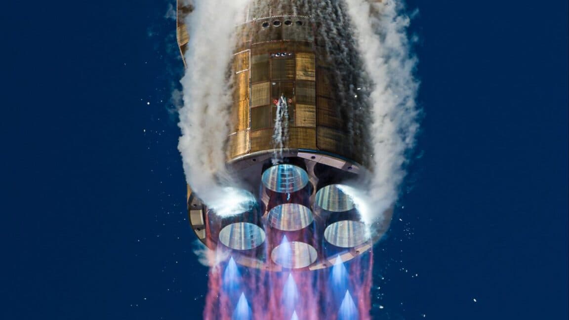 "Blue Origin landed like your WiFi at the worst time ๐ฑ๐ What's next? More space drama? ๐๐ฅ"