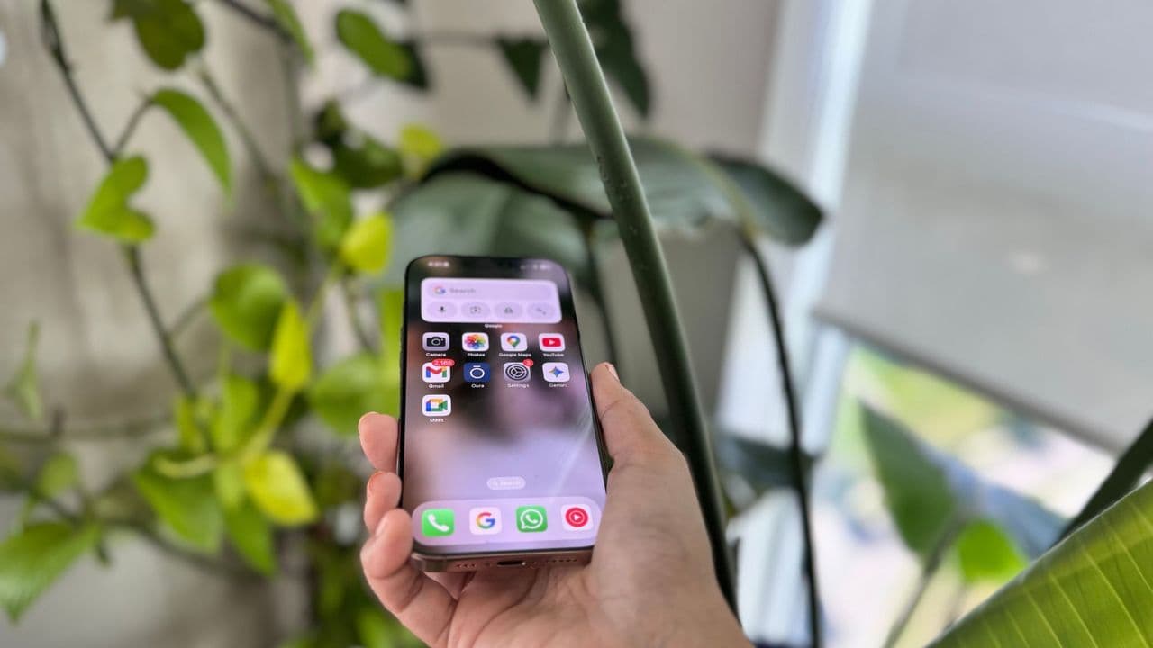 "Google's song search just got a glow-up 💅✨ Say goodbye to boomer vibes, it's all Gemini now! 🔥🚀"