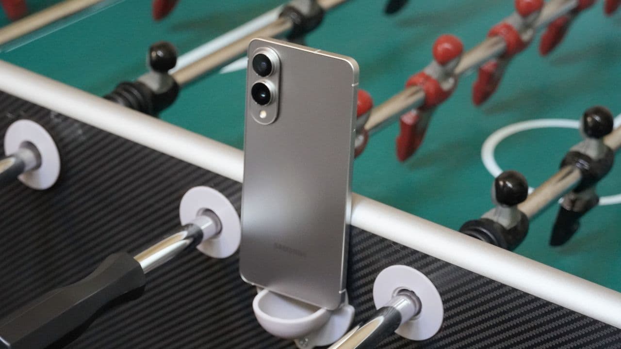 Samsung's like "π we still lowkey care about the Galaxy S26 Edge, no cap." ππ₯ #FOMO #TechDrama