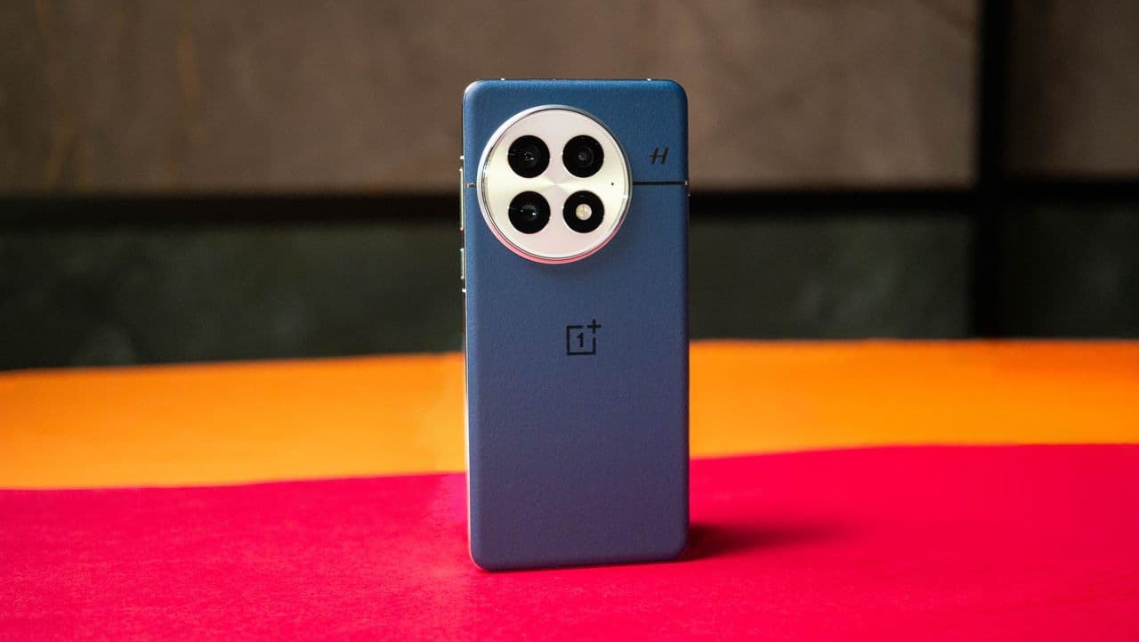 "One year with OnePlus 13: Still flexin', still vibin' ๐
๐ฅ #NotAnotherBasicPhone #UpgradeGoals"