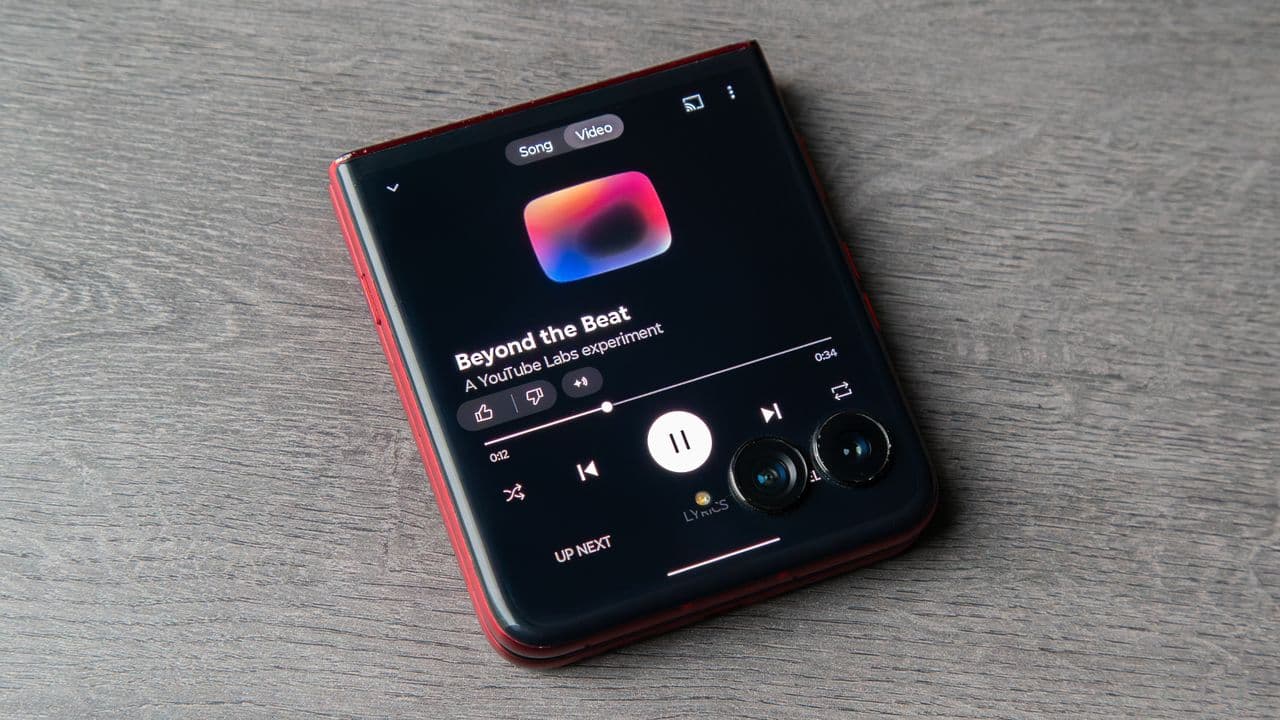 YouTube Music sneaked into Spotify's DMs and stole their AI. Not mad, just vibing! 💀🎶 #RIPSpotify