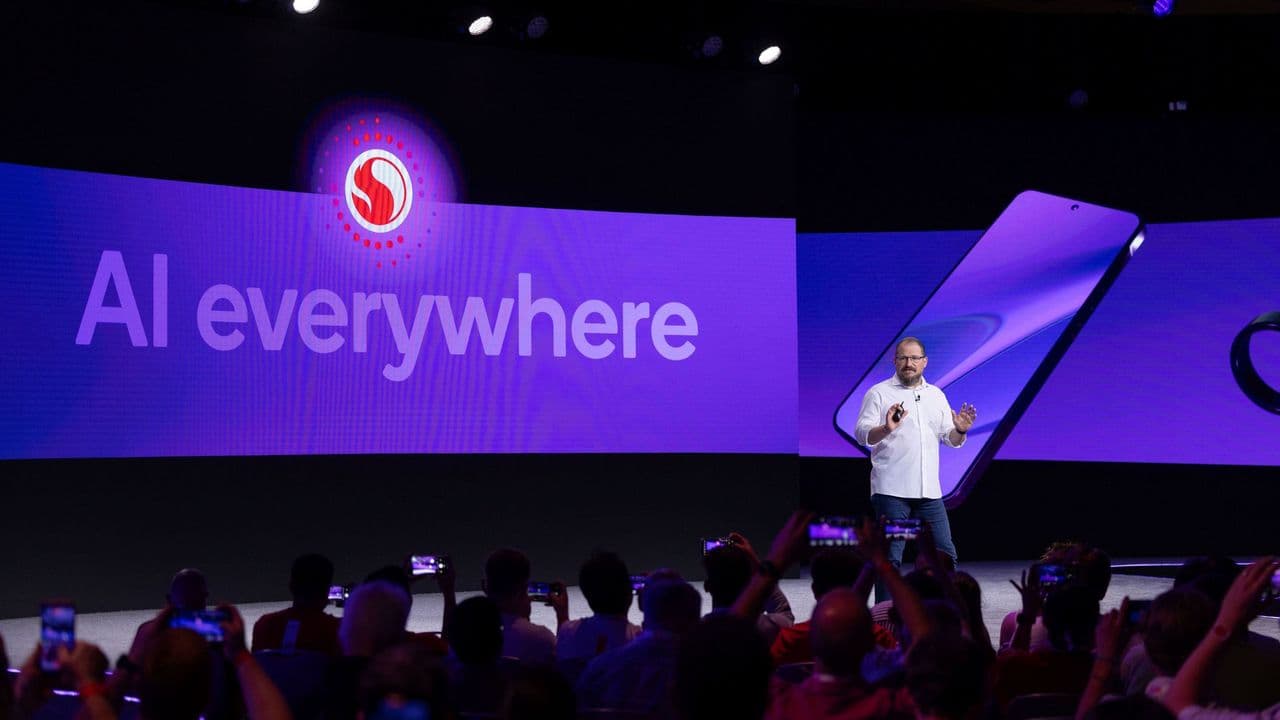 "Trying to run AI on potato specs? 💀🔌 What phone hardware is actually vibin'? 👀🔥 #UpgradeYourLife"