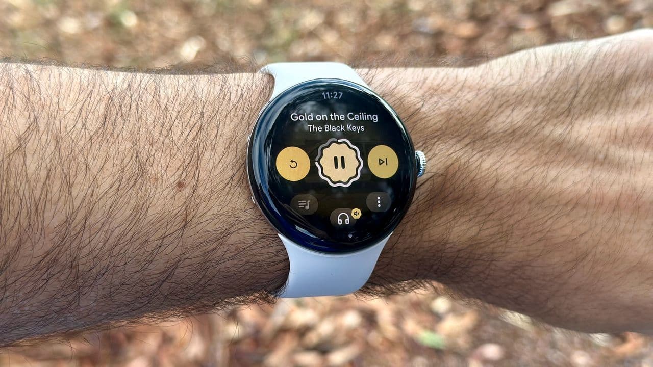 "Google’s Pixel Watch 4 lasts 'up to 40 hrs'? Bet my 45mm just hit the gym 💪📱. GPS & streaming? It’s built different! 🚀🔥 #BatteryGoals"