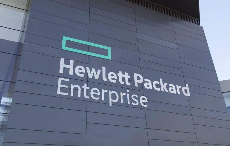 HPE flexing with a $14B glow-up 😎💵 Juniper got snatched after the green light 🚦 #BigBrainMoves