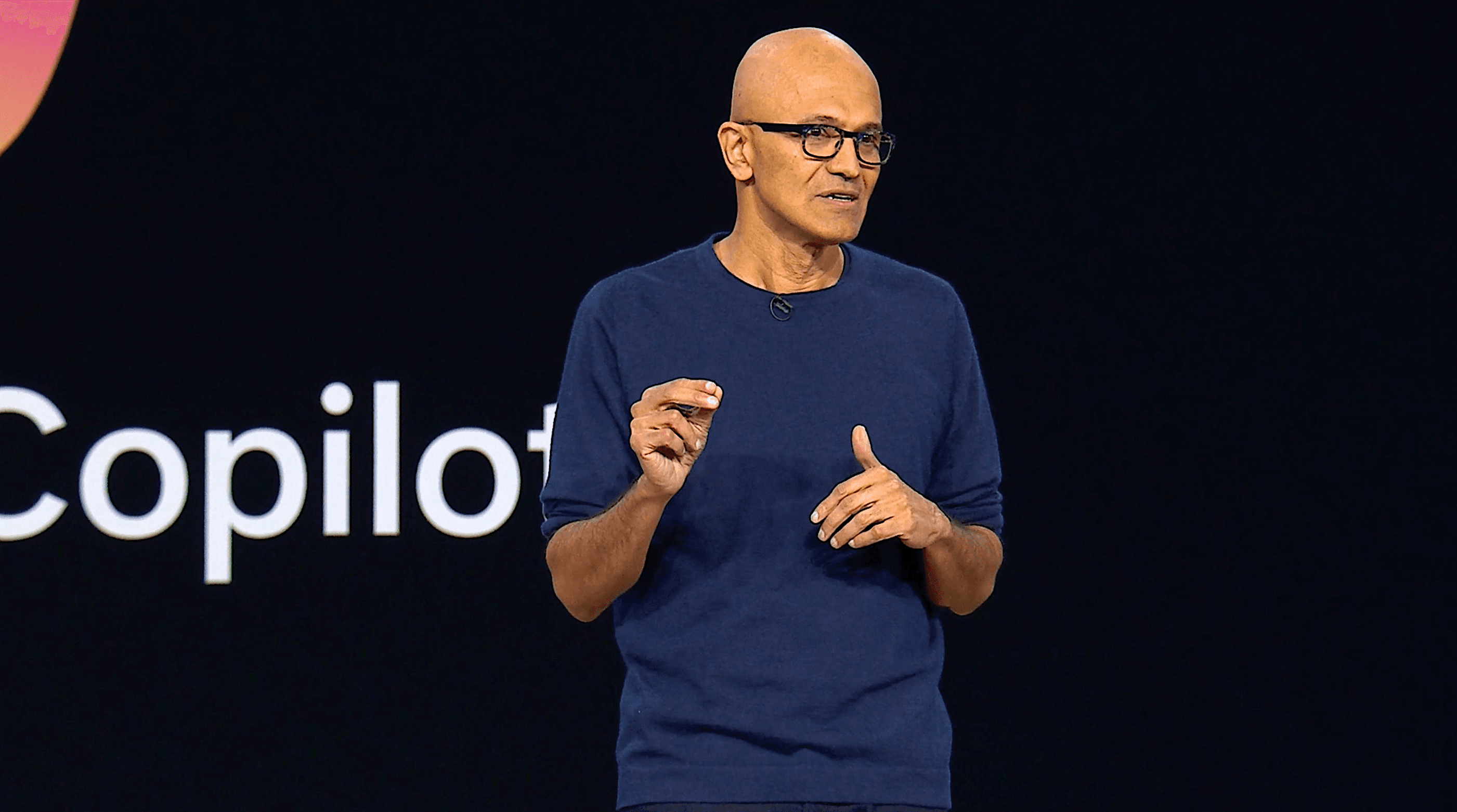 "Microsoft just dropped a money bag ๐ฐ๐ฅ โ earnings so fire, market cap hit $4T like, โU mad?โ ๐ฅ๐ #Based"