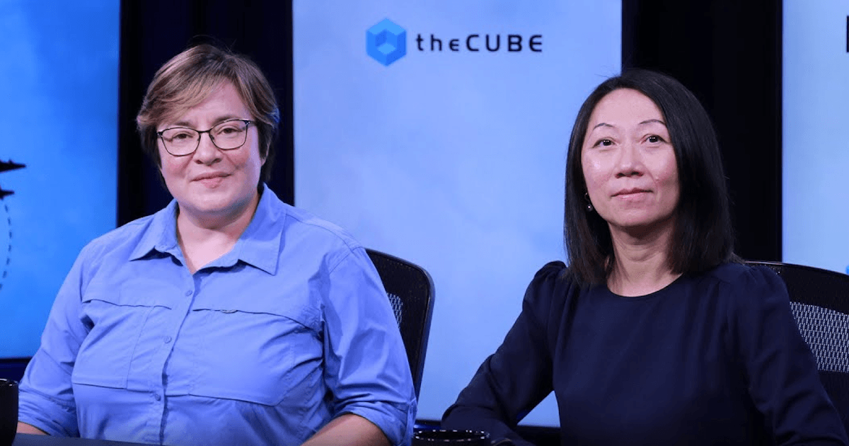 "Code ➡️ Containers: Cloud Run's glow-up to AI boss! 💻✨ No cap, it's serving that agentic energy! 🔥🚀"