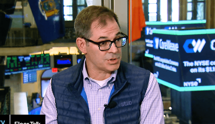 CoreWeave's stock: more dead than my motivation on a Monday! 💀📉 #InvestorsSeethe #RIP