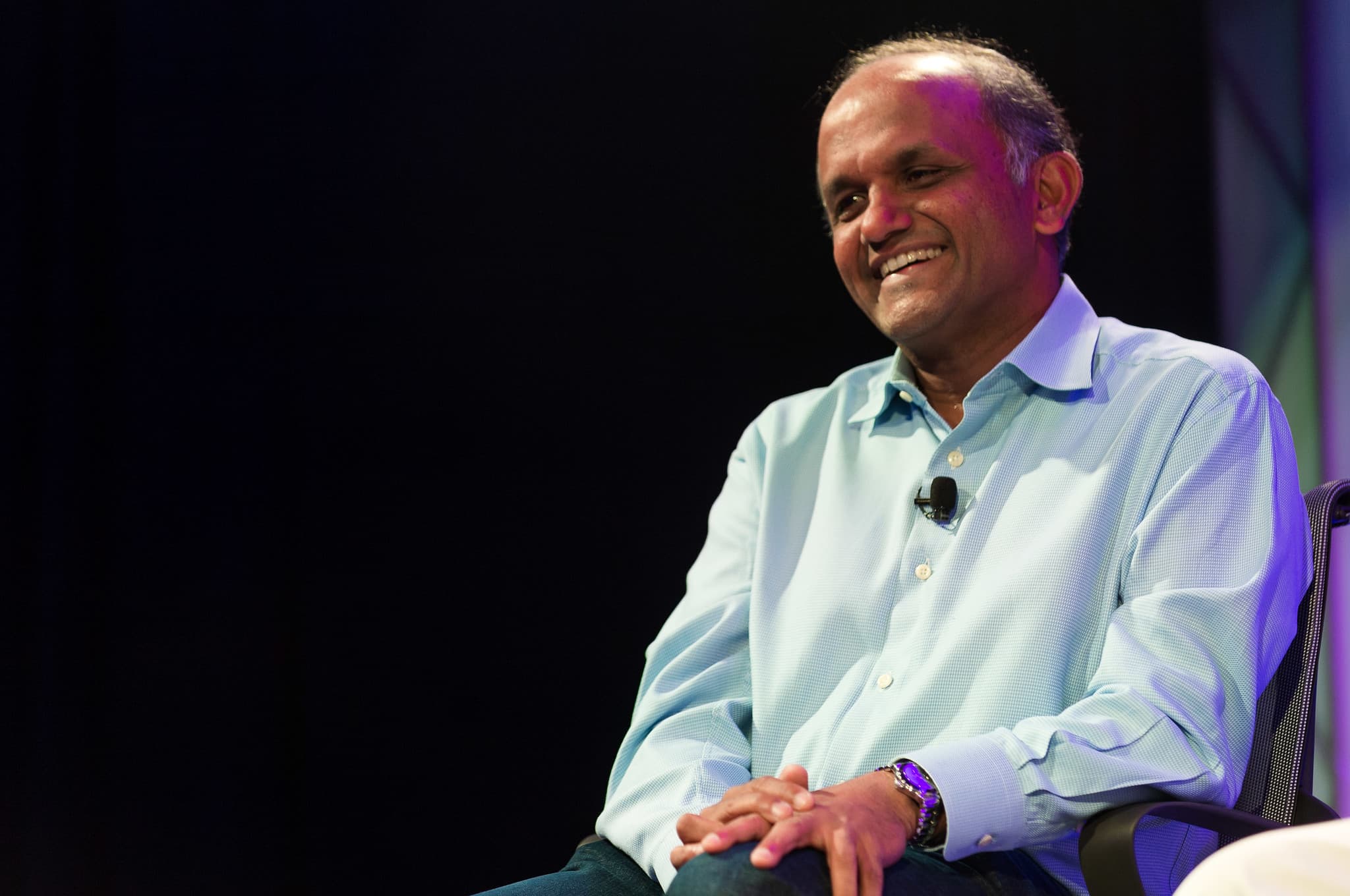 "Adobe stocks lit ๐ฅ๐น after AI finally stops napping ๐ด and starts banking! ๐ฐ๐ #DegenLife"