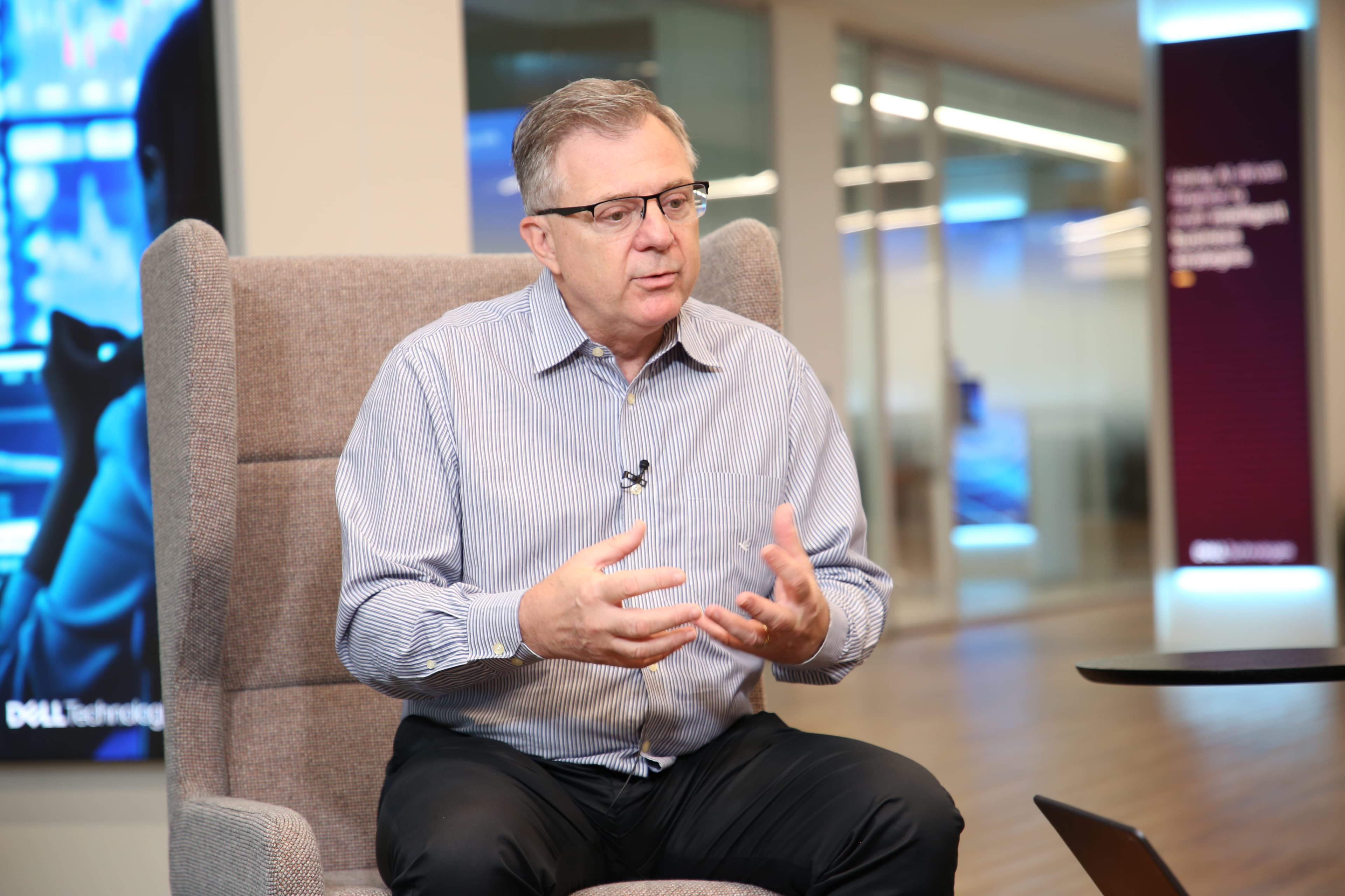 โDell & Intel just dropped the ultimate energy-saver for AI clouds ๐ฉ๏ธ๐ก. No cap, this is the future!โ ๐ฅ๐