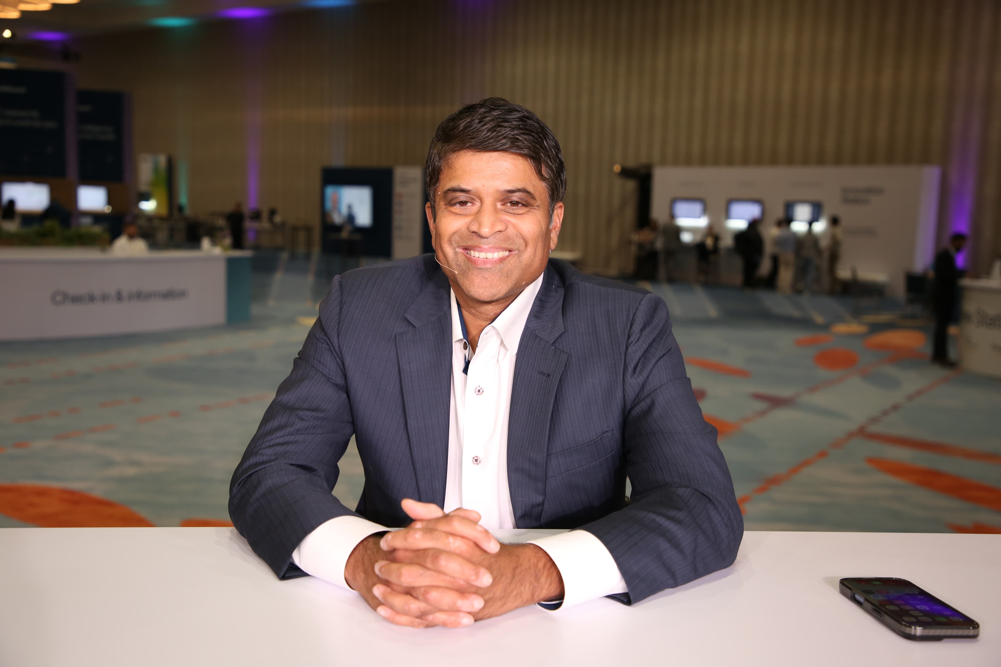 "AI running wild? ๐โโ๏ธ๐จ Enterprises be like 'letโs get some smart governance or weโre toast' ๐ฅ๐ #NoCap"