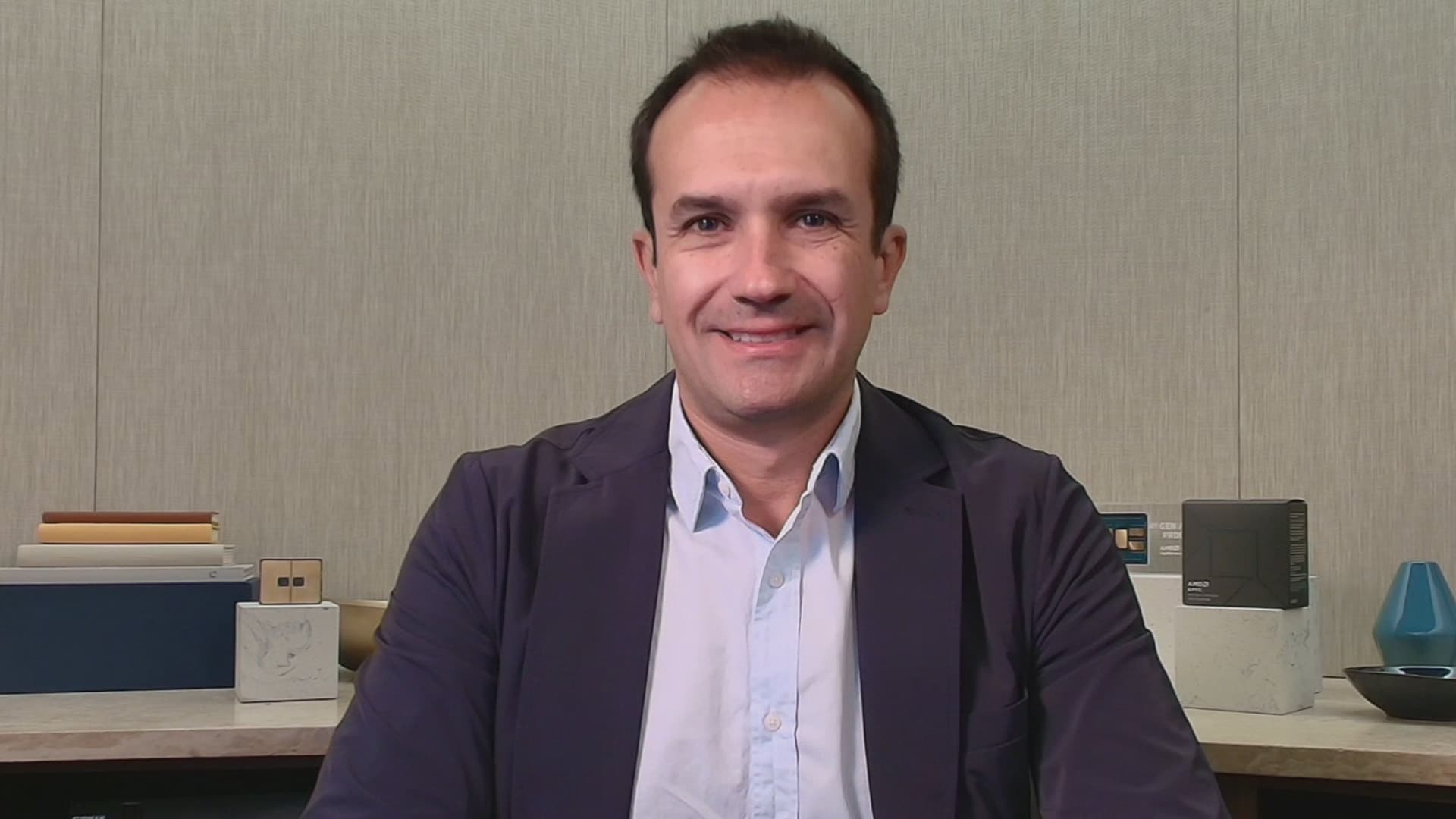 "Modernization vibes only: Dell & AMD drop the ultimate glow-up playbook 💅💻🔥 #UpgradeCulture"