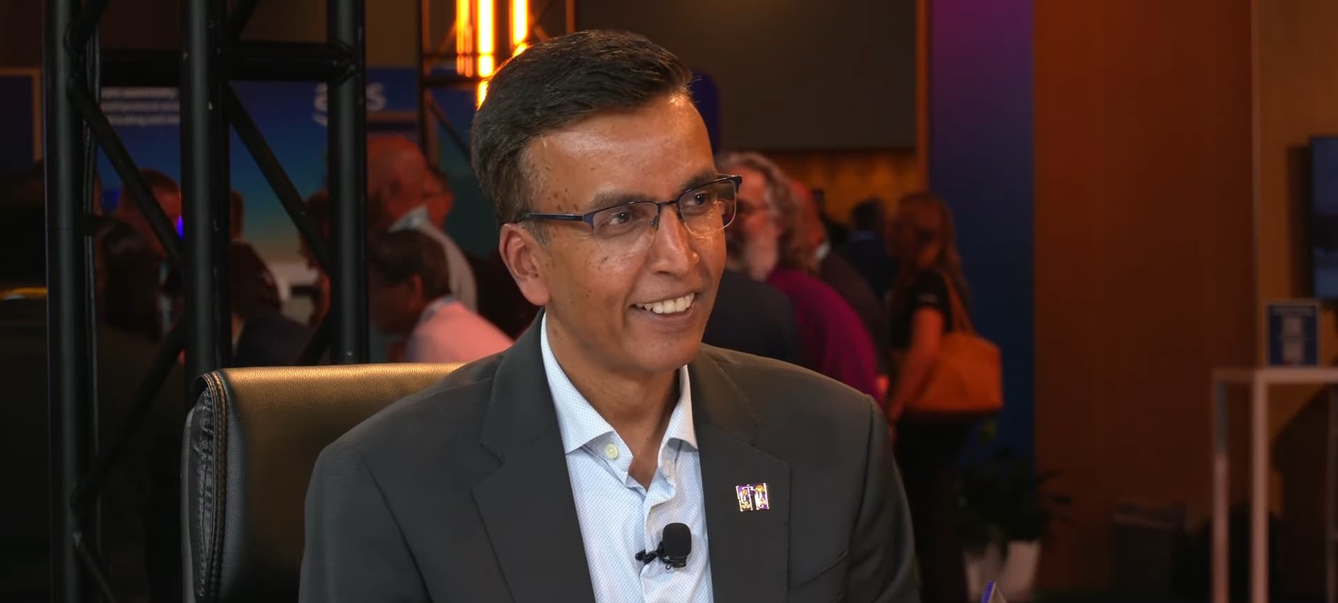 "NetApp went from data dumpster fire to AI kingpin 💀💰✨. Secure that data bag, fam! 🚀 #TechGlowUp"