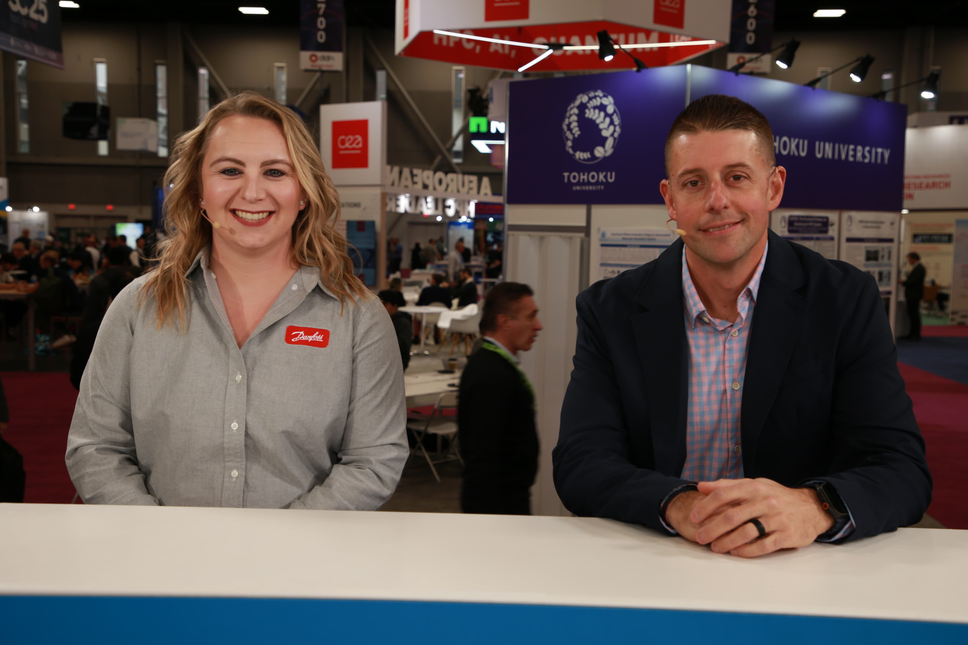 "When the market's on fire but youโre chillin' like a villain ๐ง๐ฅ: Partnerships cooler than your ex's heart!" #LiquidCooling #Flex ๐๐