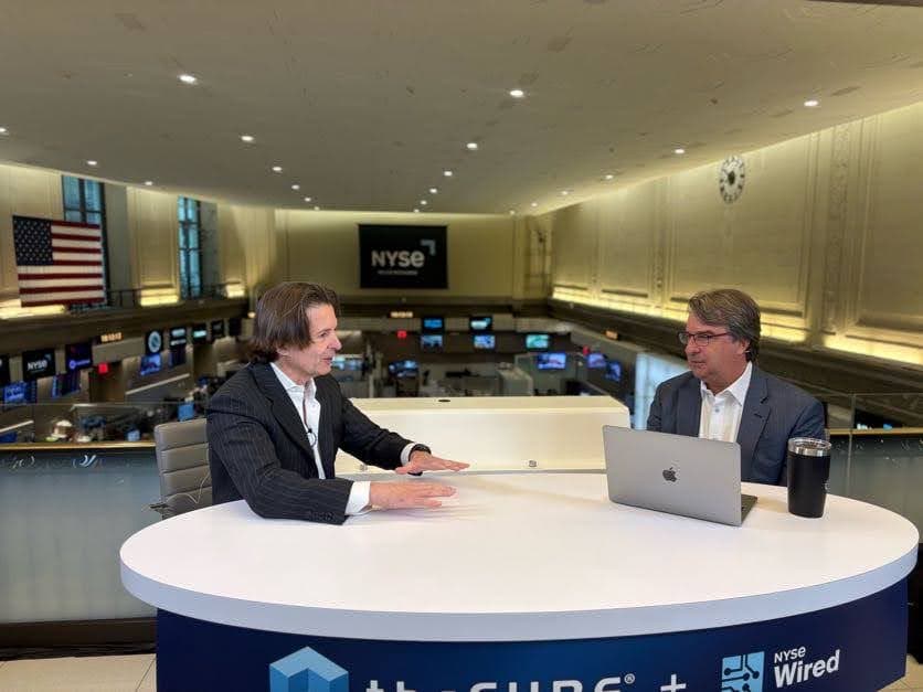 "Vertiv + Nvidia = Future vibes 🌐💻 Co-designed data centers? Bet they're flexin’ on us 😂🔥 #TechGoals"