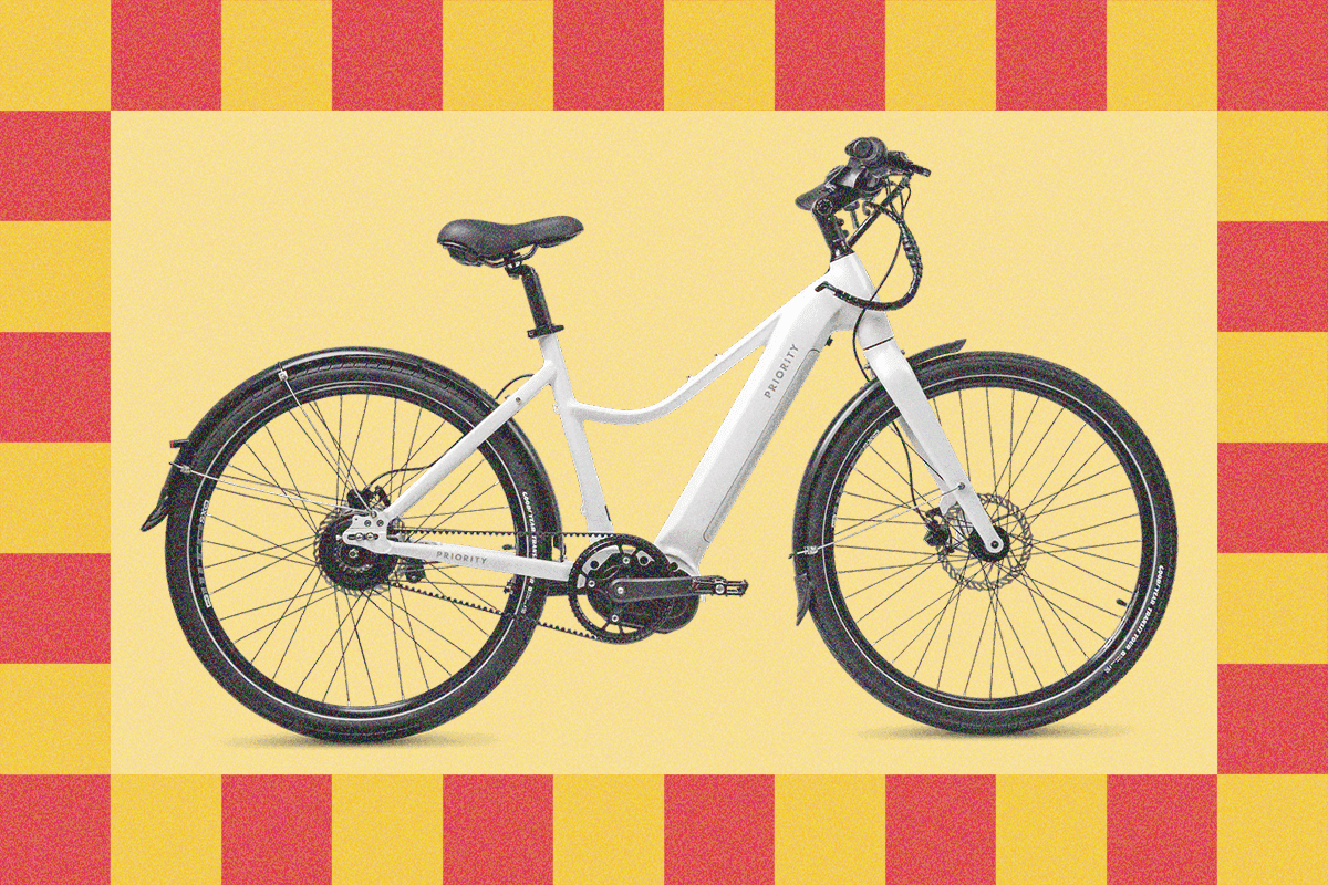 "How to Become a Human Power Bank: Electric Bikes Explained! ๐๐ดโโ๏ธ๐จ #FutureIsNow #Watt?!"