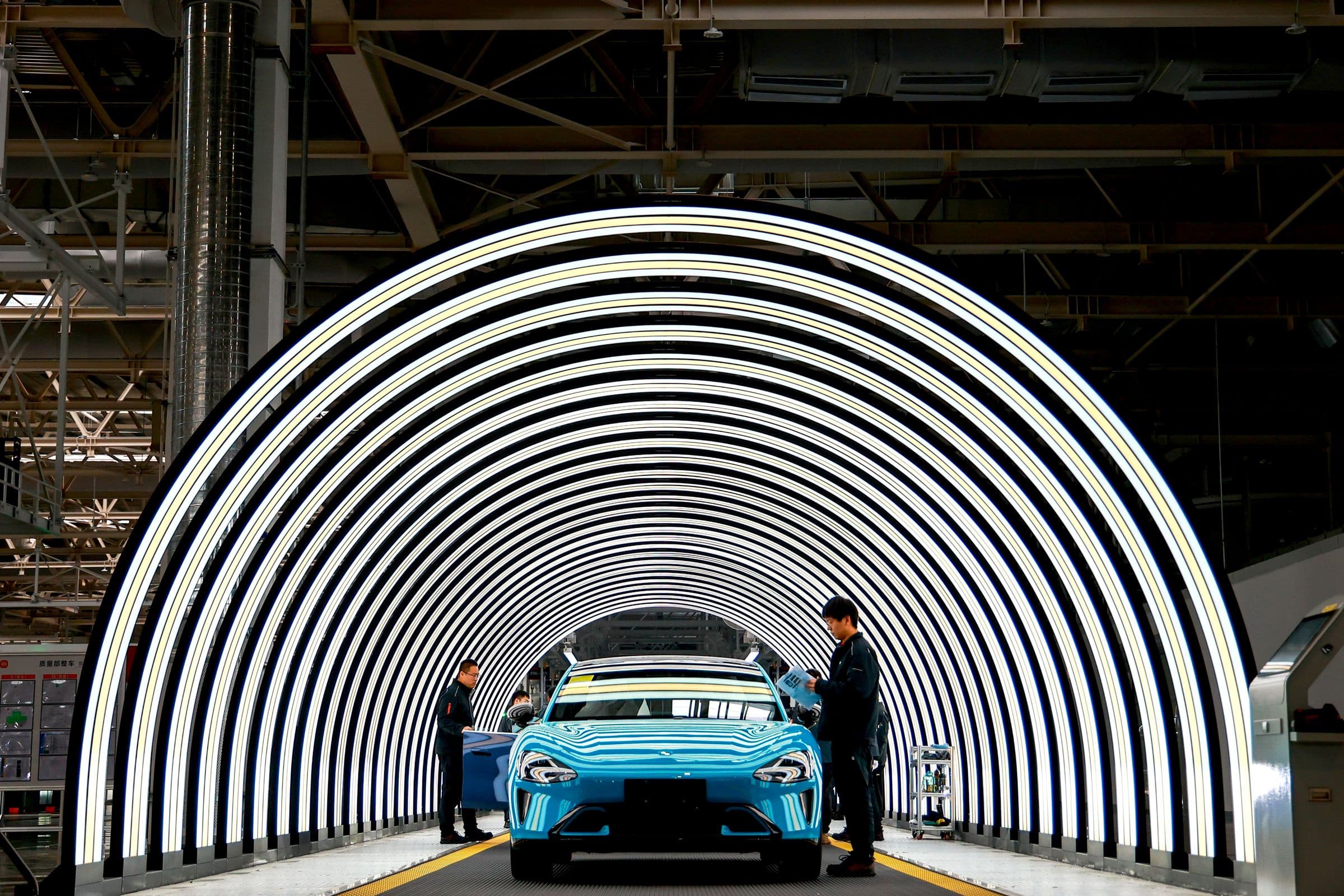 "EV factories in China now drip harder than your favorite influencer 🇨🇳🏭✨ #TouristVibes #TakeMyCash💸"