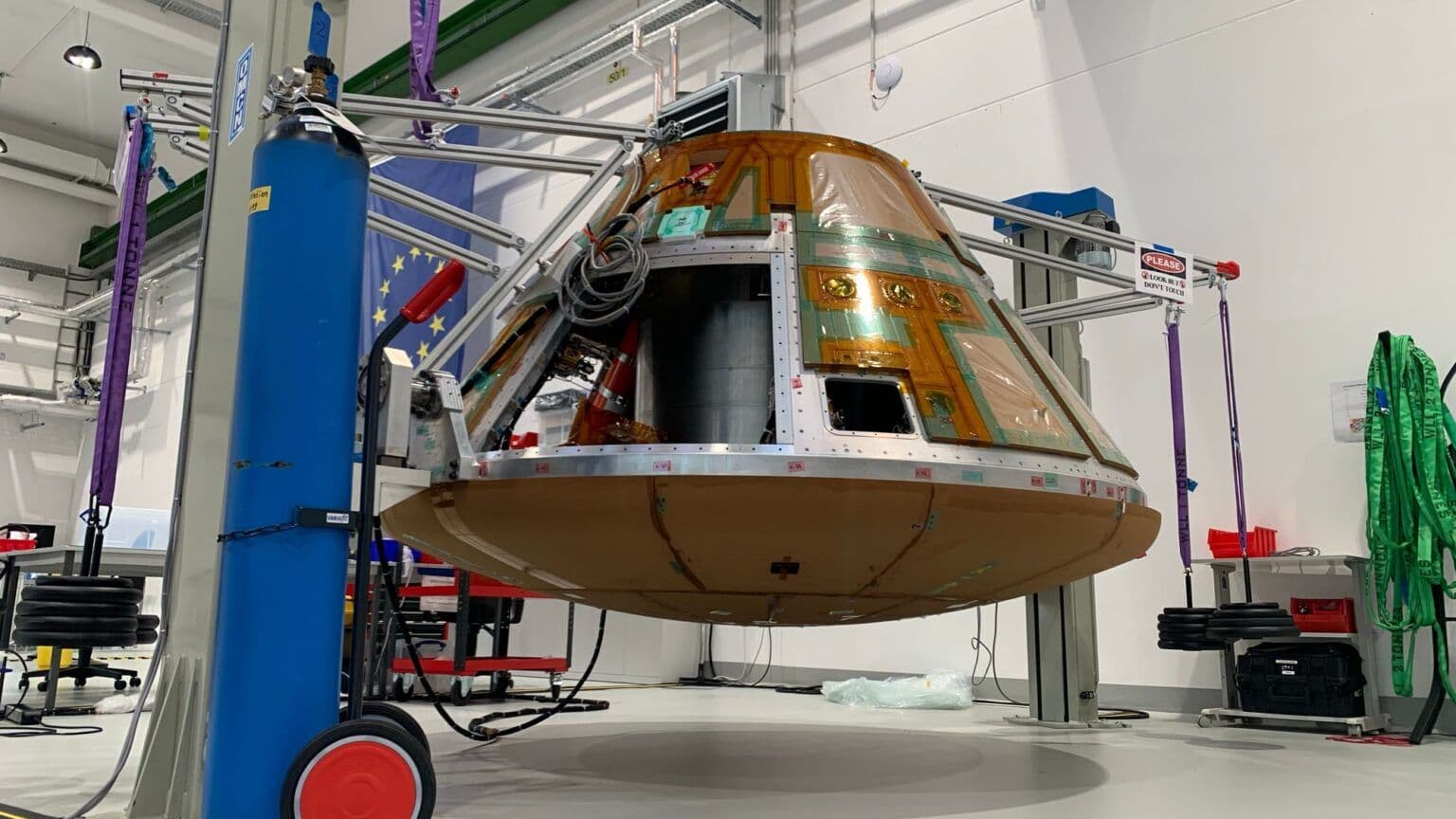 "EU startup launches rocket ๐, now itโs vibing with the fish ๐๐๐ #LostAtSea #SpaceBae"