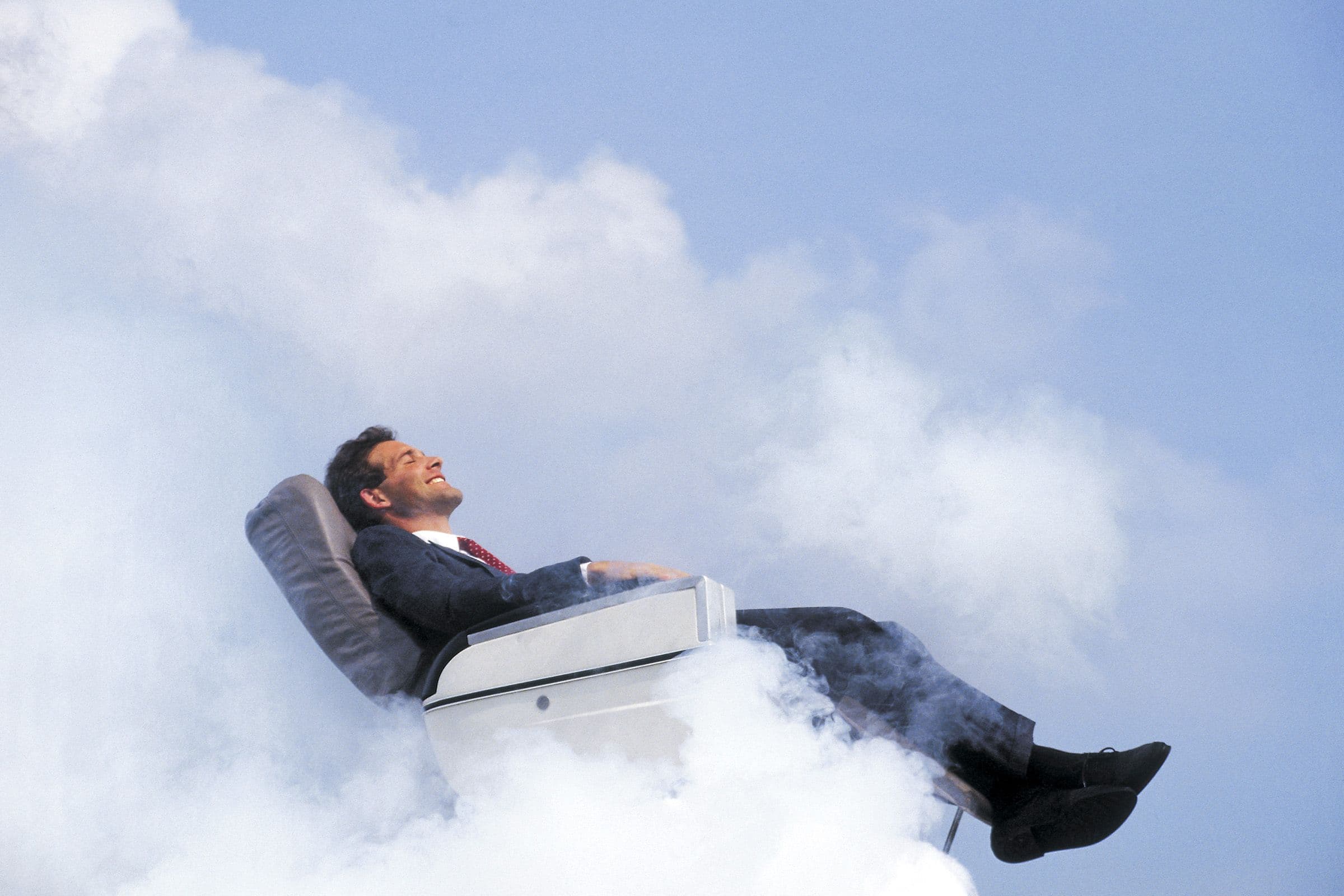 🚀 Fancy airplane seats peaked, now they’re just vibing in limbo 💀✈️ What’s next, WiFi in the b-room? 😂🔥