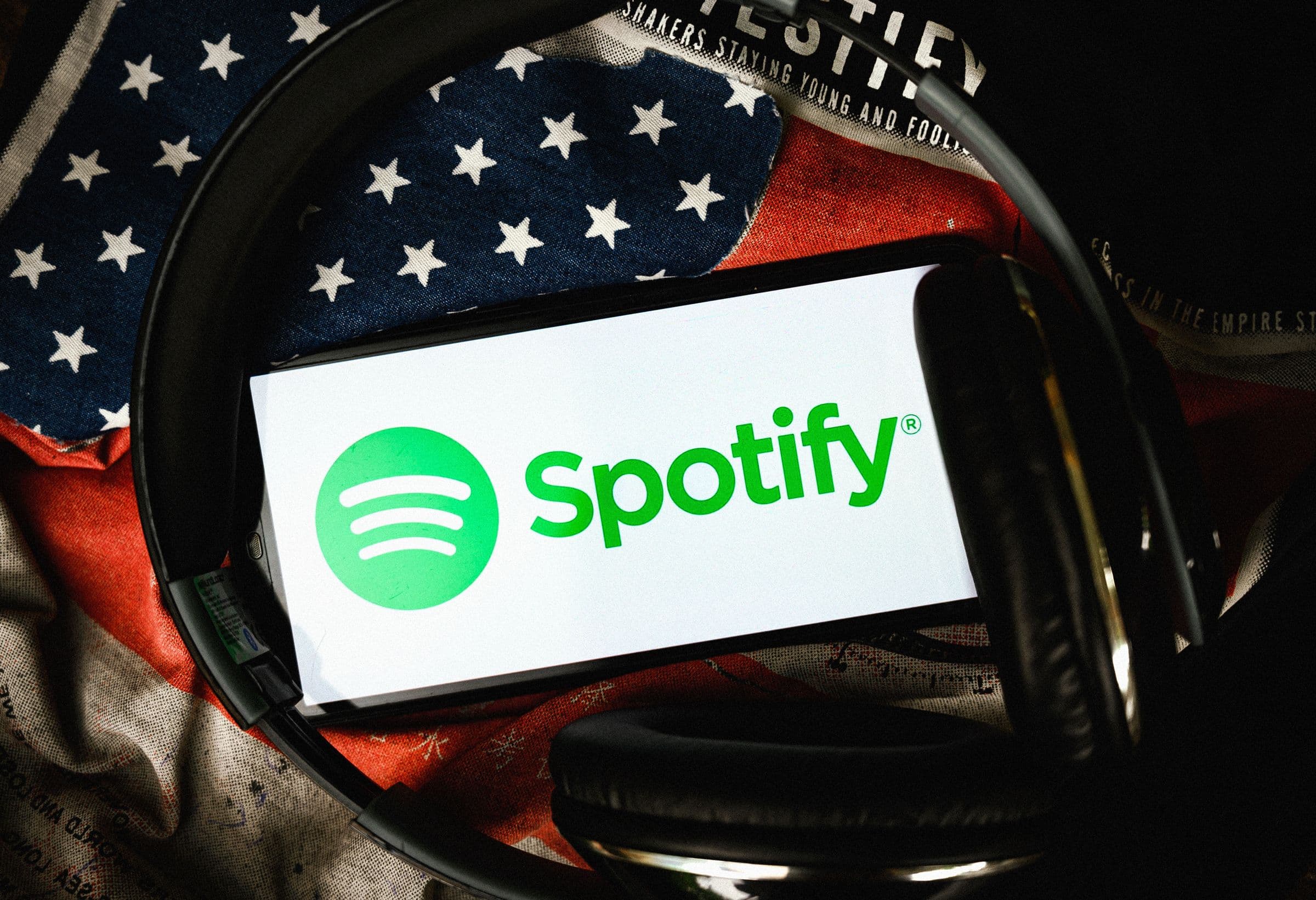 "JD, Pam & Sam vibing to tunes only your uncle knows 💀🎧 #PanamaPlaylists that slap harder than my WiFi! 🔥🚀"