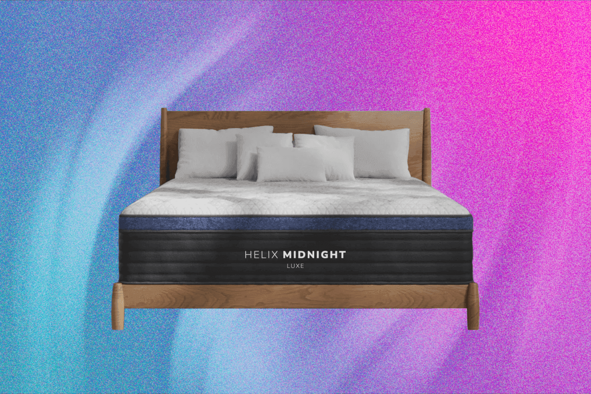 "Labor Day Mattress Sales 2025: Sleep Like a King, Spend Like a Broke College Student 👑💸 #DreamBig"