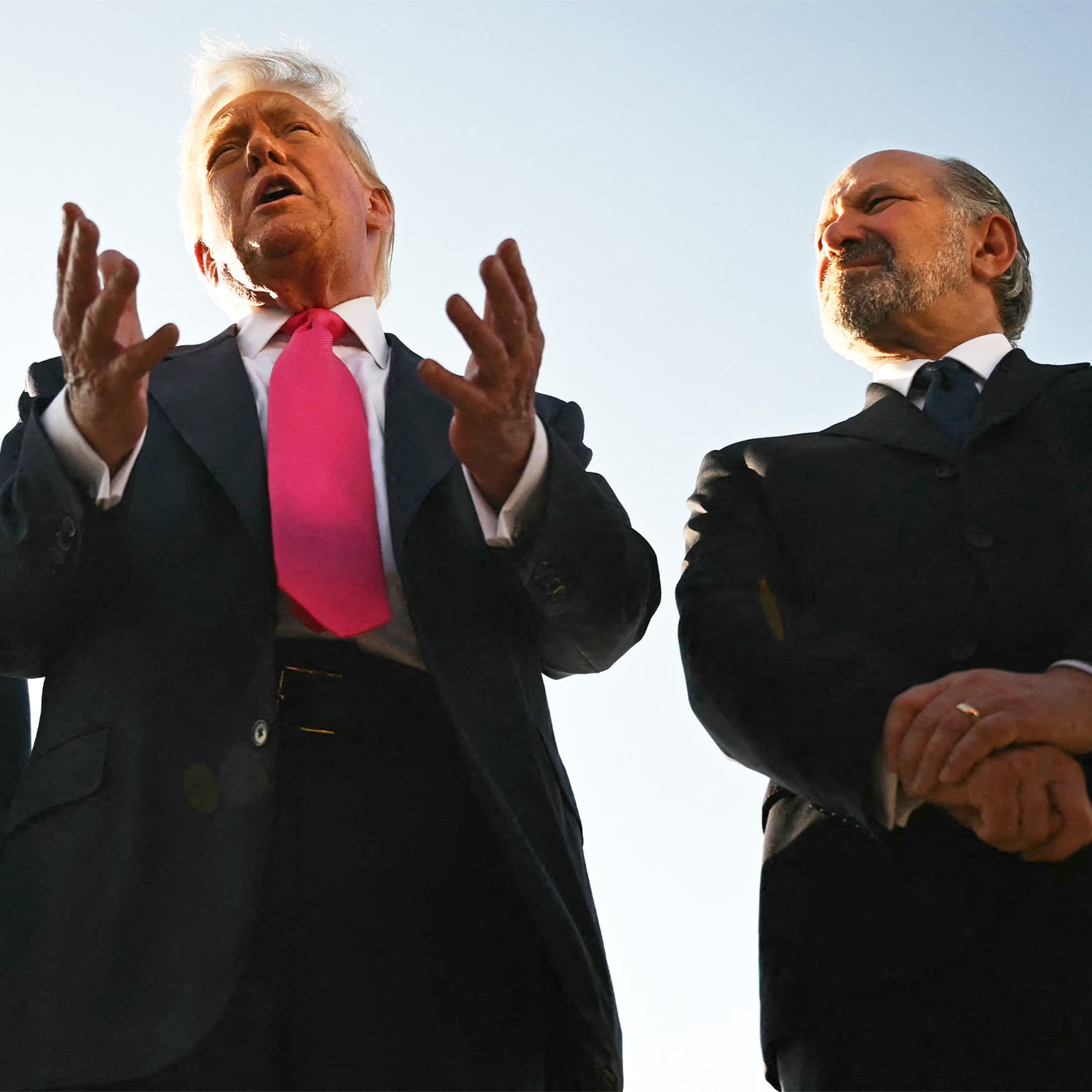 Trump's going all in on Intel like it’s a game of poker 🎰💀 Chips better not be rigged, fr fr! 💔🔥