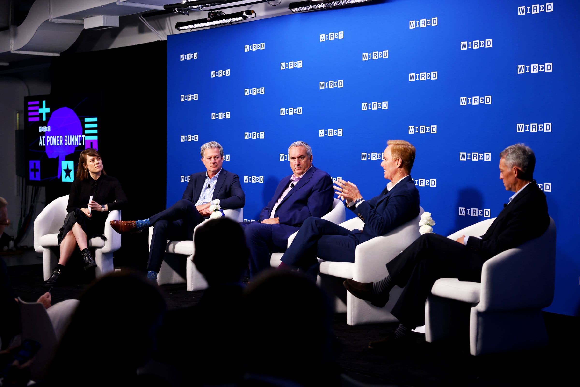 "AI’s like ‘hold my code’ while it flips politics, tech, & media like pizza dough 🍕🔥 #ChaosMode"