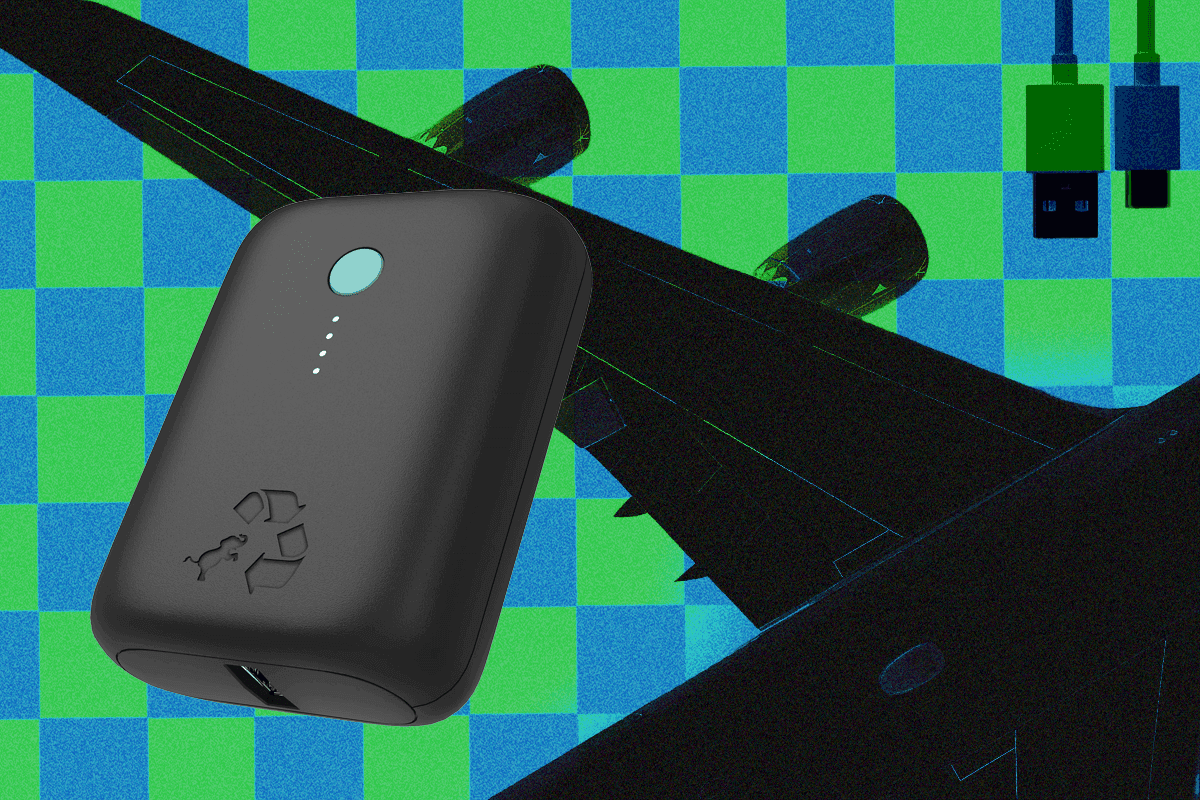 "Bringing power banks on flights? ✈️⚡️ Let’s decode the rules before TSA turns you into a meme! 💀🔥"