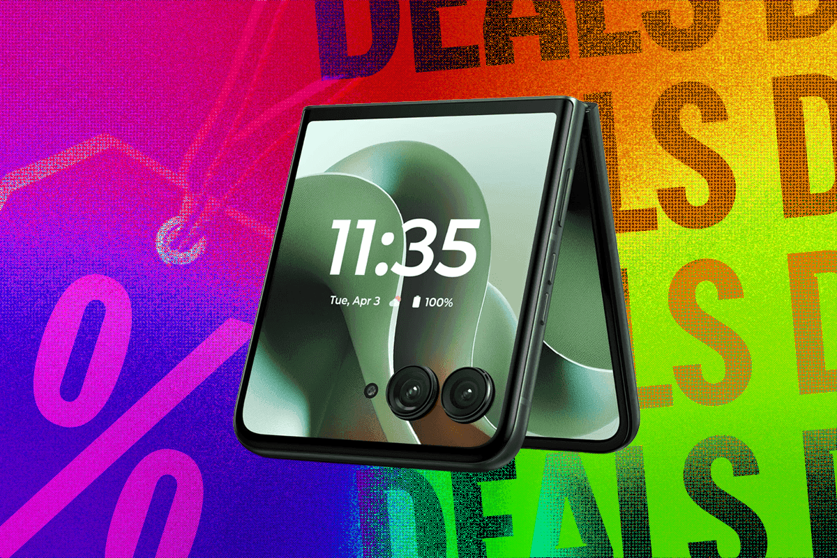 "Motorola flexing hard, $100 off that whip! 📱🔥 Time to upgrade your potato! 💀 #NoCap"