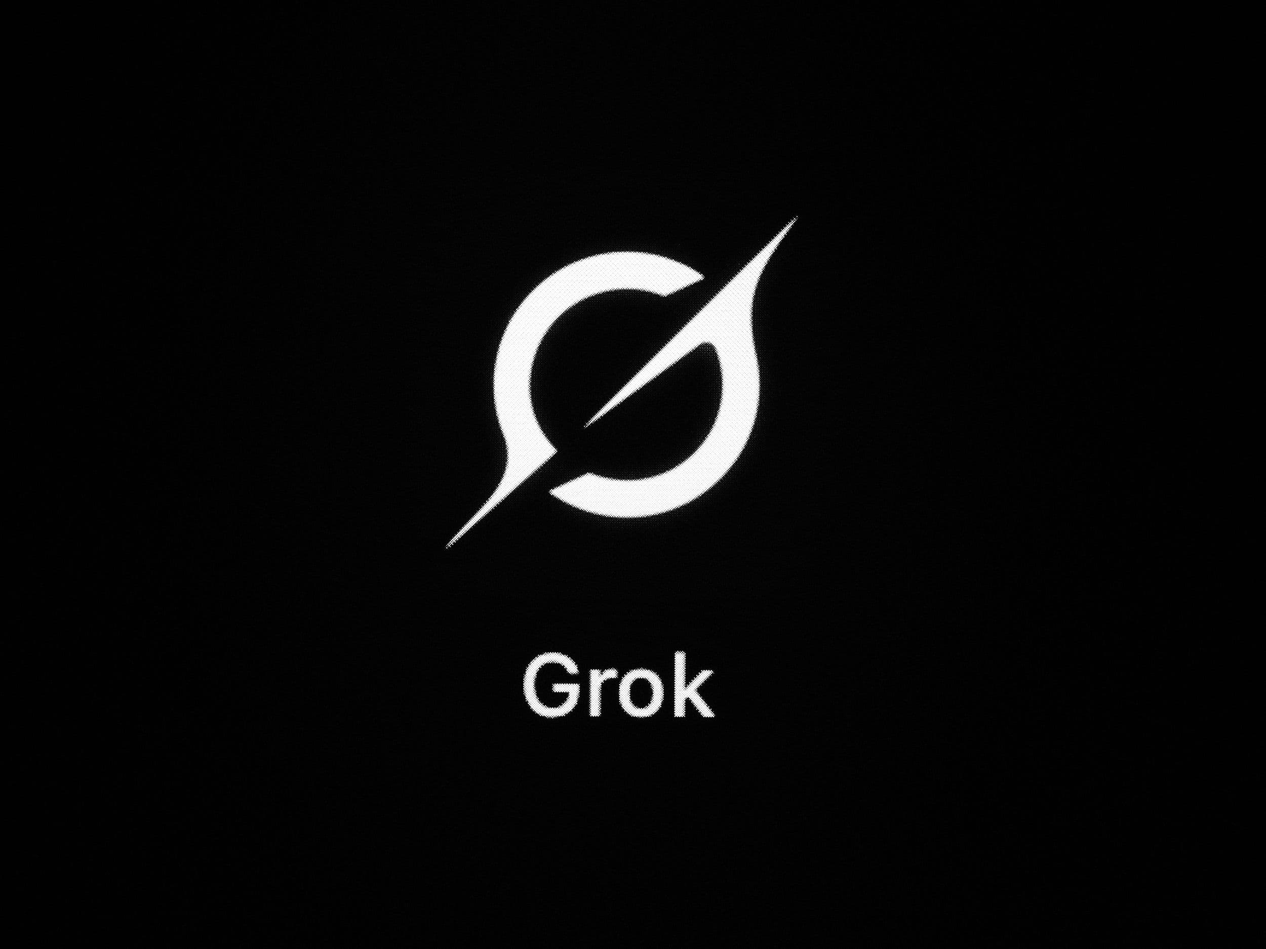 Elon thinks Grok's roasts are party vibes! ๐ฑ Tried it at work ๐๐ฅ Co-workers now plotting my downfall! ๐๐ฅ